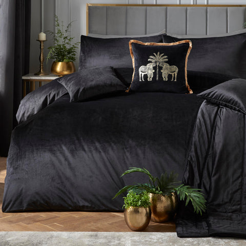 Laurence Llewelyn Bowen Montrose Luxury Velvet Duvet Set