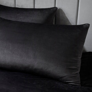 Laurence Llewelyn Bowen Montrose Luxury Velvet Duvet Set